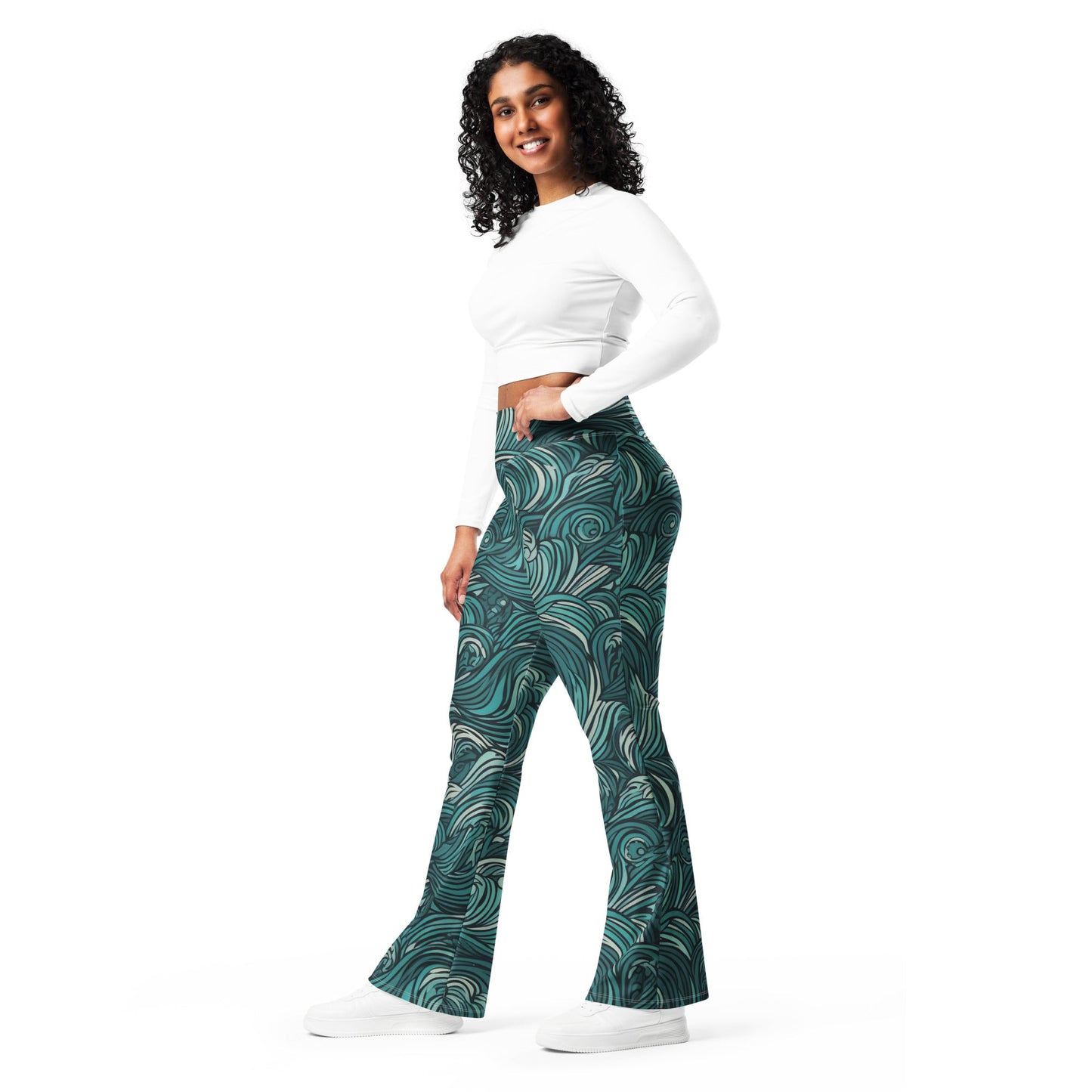 Womens Flare Leggings, Mint Green Water Wave Print