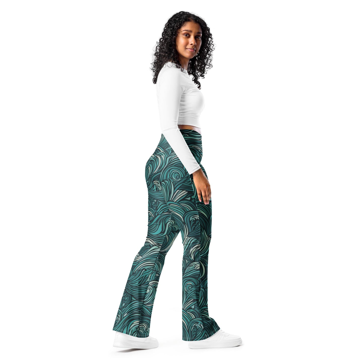 Womens Flare Leggings, Mint Green Water Wave Print