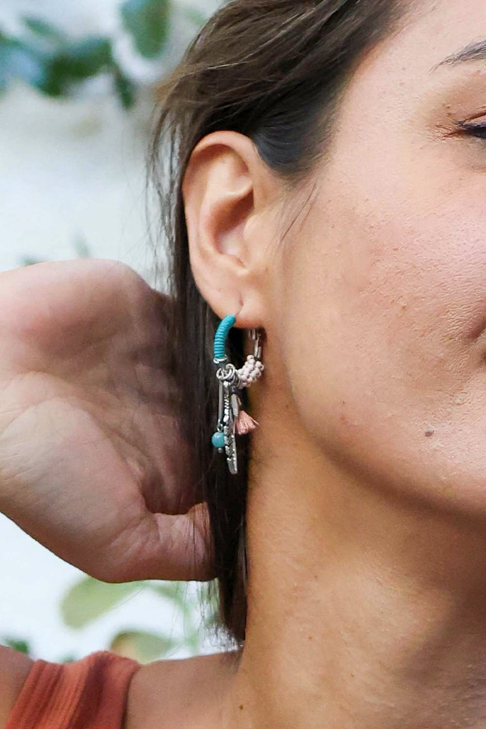 Dainty Feather Hoop Earrings