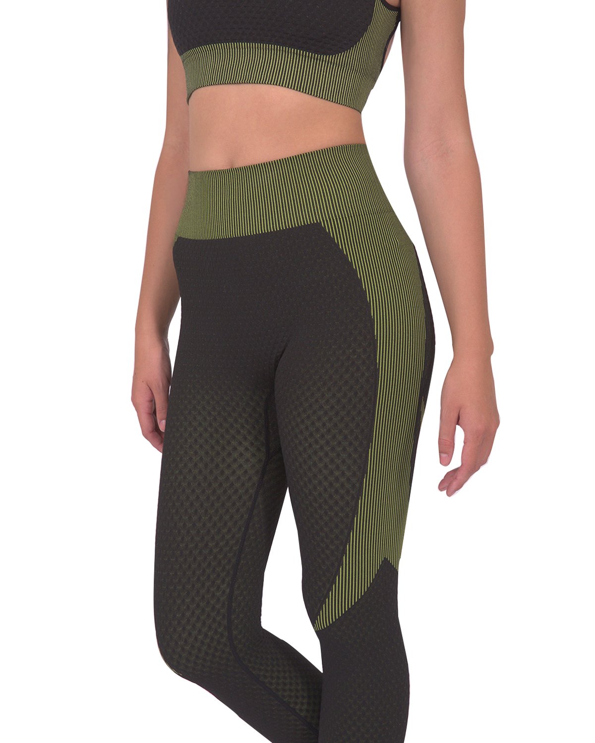 Trois Seamless Legging - Black with Green