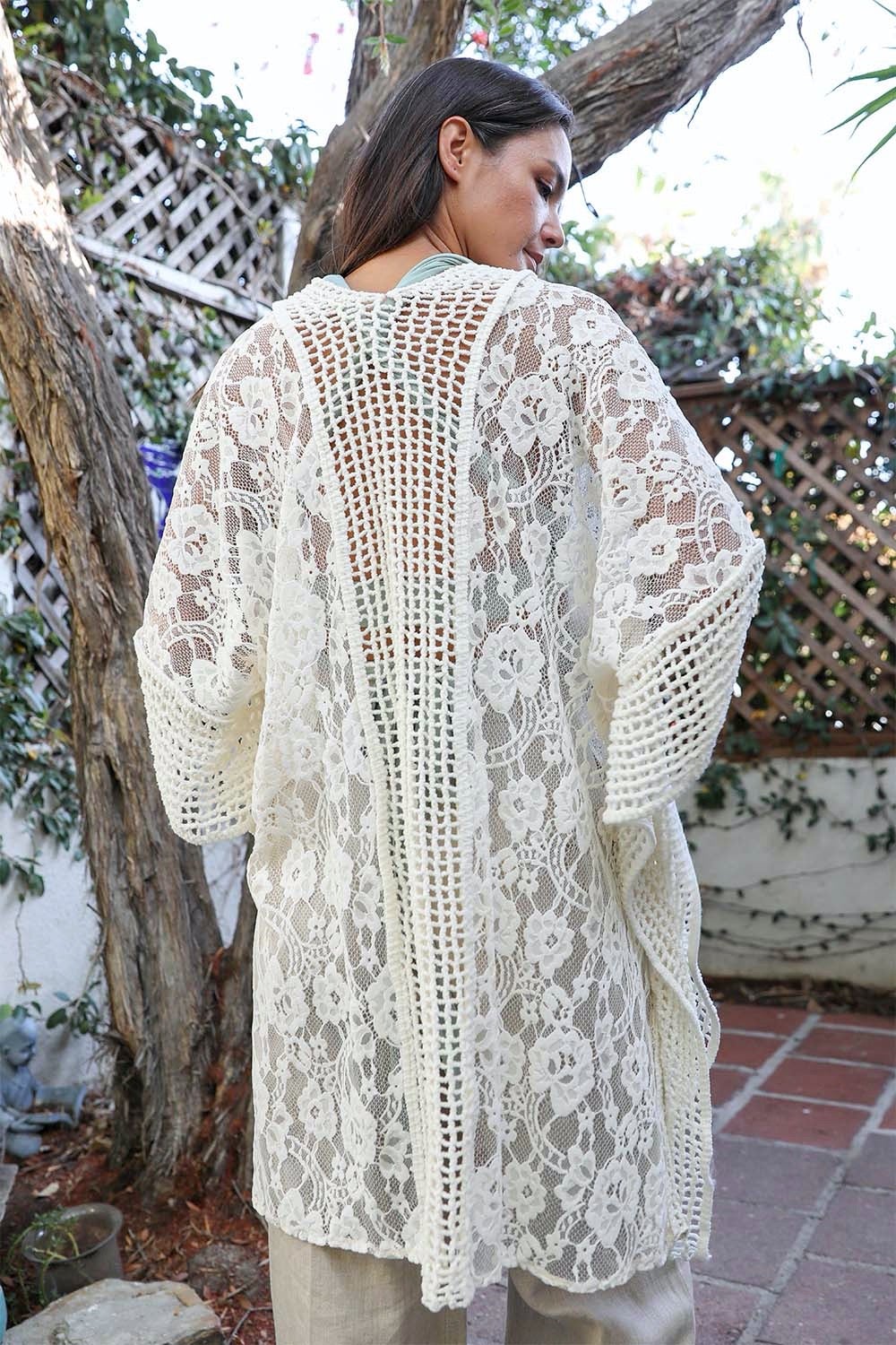 Floral Grid Pattern Kimono